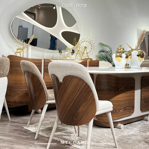 Dining Room D018